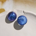 Starry sky effect 18mm iridescent acrylic half round cabochon DIY jewelry accessory - 1 Piece / Blue