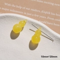 Yellow gourd shaped resin beads for DIY jewelry making in size 10mm by 20mm - Gourd Style