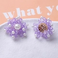 Détails de boucles d'oreilles fleurs en cristal violet et perles faites main avec base dorée - Violet