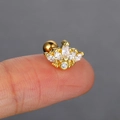Makroaufnahme von Zirkon-Blumen-Ohrstecker mit Goldfinish und Schraubverschluss-Kugel - Fünf Steine Marquise Krone (CC109-2) / Gold