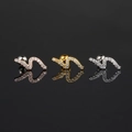 Set de tres pendientes ondulados de circonita en acabados oro, plata y oro rosa - Ola (S-CC073)