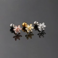 Set de pendientes de cartílago de copo de nieve en oro y plata con circonitas y bola - Copo de Nieve Floral (S-CC061)