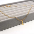 Halskette aus vergoldetem Edelstahl mit einem markanten Großbuchstaben L Anhänger - Buchstabe L Stil (Gold L)