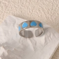 Minimalist stainless steel open ring with sky blue heart enamel patterns on white stone - Full Circle Heart Blue Style (k-43)
