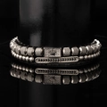 Bracelet couronne en métal gris avec zircons noirs et perles métalliques tressées - Style Argent