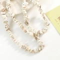 Close-up of irregular natural white turquoise stone beads for DIY jewelry making - Approx 270 Pcs/Strand / White Turquoise Texture (0801)