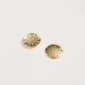 Détail macro de disques ronds évidés en maille dorée pour la création de boucles d'oreilles - Support de Base / 14mm