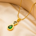 Collar dorado con colgante de infinito, letra B y una gema de esmeralda en forma pera - Letra B