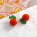 DIY Plüsch Orange Anhänger mit grünen Stickblättern für handgemachte Haarklammern - Karottenstil