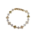 Bracelet doré avec zircons carrés vert et champagne orné de cristaux micro-pavage - Or Zircone Multicolore