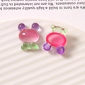 Detalle de abalorios de conejo en resina degradada para joyas DIY y fundas de teléfono - Rosa