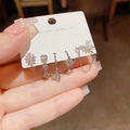 Fünfteiliges silbernes Zirkonia-Ohrring-Set mit Schmetterlingskette und Herzanhängern - Zirkonia Herz Schmetterling Kette Kombination (J04-) / Silber