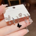 Elegantes sechsteiliges Schmetterlings- und Herz-Ohrringset mit Silberfinish und Zirkonia - Schmetterling Herz Set Kombination (J04-) / Silber