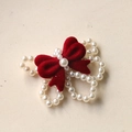 Dettaglio fiocco in velluto rosso con perle sintetiche per accessori gioielli DIY - Fiocco n. 2 / Borgogna