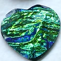 Irillerende groen-blauwe hartvormige harsbedel voor doe-het-zelf sieraden en hobby - Hart (B02-2-49-52)