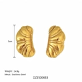 Paire de boucles d'oreilles en acier inoxydable plaqué or 18k au design coquille poli - Clous d'Oreilles Plissés en Forme d'Éventail (Style J)