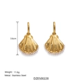 Orecchini a conchiglia in acciaio placcati oro 18k con perle alti 3,6cm e 11,6g - Orecchini Capasanta con Perla Artificiale (DZE500228)