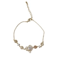 Bracelet doré raffiné avec cœur en zircon et breloques de pièces chinoises Fu - Bracelet Calebasse Noeud Zirconia Blanc