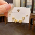 Three-pair gold earring set with metal petals and hearts on S925 silver needles - Petal Heart Three-Pair Earrings Set (Gold J07-204) / Gold