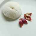 Iridescent resin fish tail DIY charms in gradient magenta and gold finish - 1 Piece / Blue