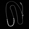 Collar minimalista de cadena de serpiente plateada con cuentas redondas y placas de 18KGP - Estilo Cuadrado de Cuentas Redondas / Cuadrado de Cuentas Redondas Minimalista-Acero