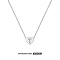 Minimalistische silberne Edelstahl-Herzkette mit graviertem T-Anfangsbuchstaben-Anhänger - Silber T