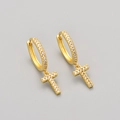 Detail of gold-plated T-letter drop earrings with shimmering micro-paved white zircons - Gold / T