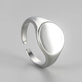 Minimalistischer silberner runder Siegelring mit poliertem Finish und offenem Design - Einstellbar Offen / Weißgold