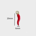 Pendentif piment cornicello italien rouge avec anneau doré, taille 20mm x 6mm - Petit piment