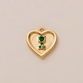 Gouden hartvormige hanger met groene edelstenen en 18K vergulde vintage afwerking - Hart Drievoudige Groene Edelsteen Vintage Hanger (Hart) / Goud/Groen