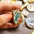 Detail of handmade ceramic arch pendant with hand-painted patterns and gold-plated edges - Fish Ceramic-Look Pendant