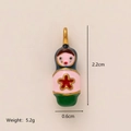Pendentif matriochka en émail plaqué or 18 carats avec étoile rouge et décor bleu - Forme de Matriochka