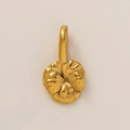 Ciondolo a fiore in acciaio inossidabile placcato oro 18K con finitura martellata - Pendaglio Fiore di Febbraio