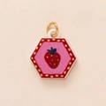 Colgante de fresa hexagonal kawaii con anillo de metal dorado para creación de joyas - Colgante de Fresa Hexagonal