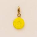 Pendentif rond en émail jaune avec fermoir mousqueton doré et placage en or 18 carats - Beignet Avec Boucle / Donut Jaune