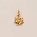 Ciondolo a sole dorato in acciaio inossidabile placcato oro 18K con raggi testurizzati - Ciondolo Sole (Pendant Only)