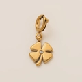 Detail of 18K gold-plated clover pendant featuring a central sparkling white crystal - Clover Pendant