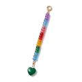 Dettaglio portachiavi con perline colorate, ciondolo a cuore verde e anello dorato - Ciondolo Borsa Cuore Verde