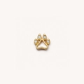 Pendentif en forme de patte dorée avec zircons étincelants sur fond minimaliste - Charme d'Empreinte de Patte