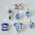 Ciondoli in ceramica fatti a mano con motivi blu e bianchi e anelli placcati oro 18K - Stile 2 Ciondolo Rombo Strass Solo (Senza Catena)