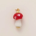 Ciondolo a fungo placcato oro con cappello in vetro maculato rosso e gambo bianco - Ciondolo a Fungo