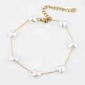 Golden link bracelet featuring white heart-shaped pearls and adjustable lobster clasp - White Heart Faux Pearl Bracelet