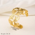 Adjustable 18K gold-plated stainless steel wide cuff bracelet with ginkgo leaf pattern - Ginkgo Leaf Hollow Design (Y48) / Gold