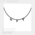 Personalisierte 14k vergoldete Titancollier-Kette mit drei schwarzen Buchstaben G F P - 三字母款式 / Stahlfarben
