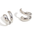 Γυαλισμένο ασημένιο ear cuff διπλής στρώσης με μινιμαλιστικό ακανόνιστο ρευστό μέταλλο - Ασημί
