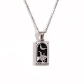 Silberne Ritter der Kelche Tarot-Halskette mit schwarzem Emaille und Strasssteinen - Silber-Ritter der Kelche
