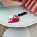 Halloween mes hanger van acryl met bloedeffect voor het maken van eigen sieraden - Hakmes