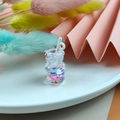 Pendentif tasse d'ours en résine rose et bleu pour bijoux DIY et porte-clés mignons - Blanc