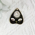 Black enamel triangle moon cat pendant charm with gold sun motif and mystic sunburst detail - Black Cat Planchette Style (YZ1494-4) / Gold