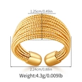 Details des goldenen geflochtenen Rings mit Maßen 1,25 cm Breite und 4,3 g Gewicht - Mehrschichtiger Gewebter Textur Stil (KR0122)